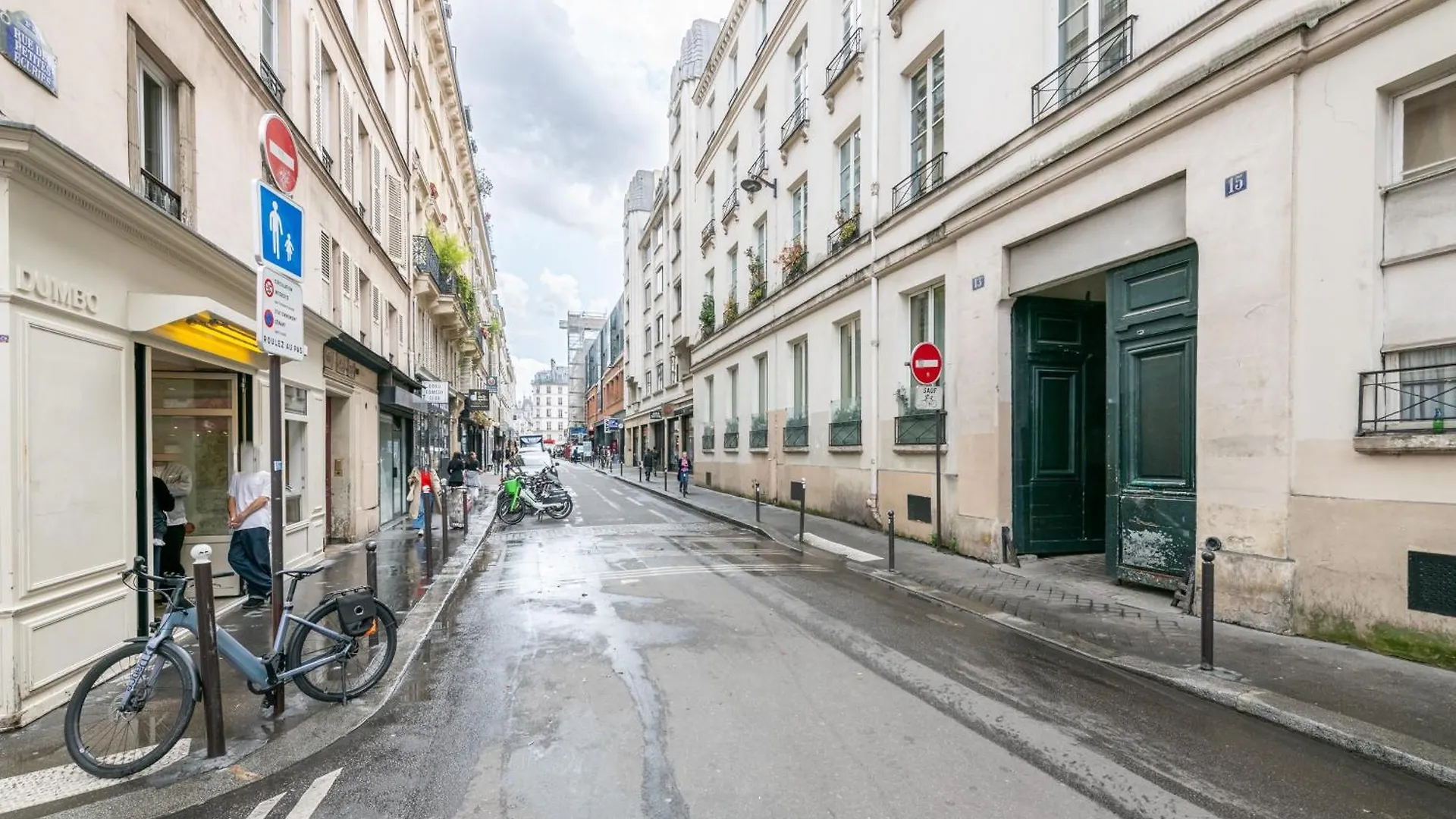 Most Charming Apartment Paris Center 0*,