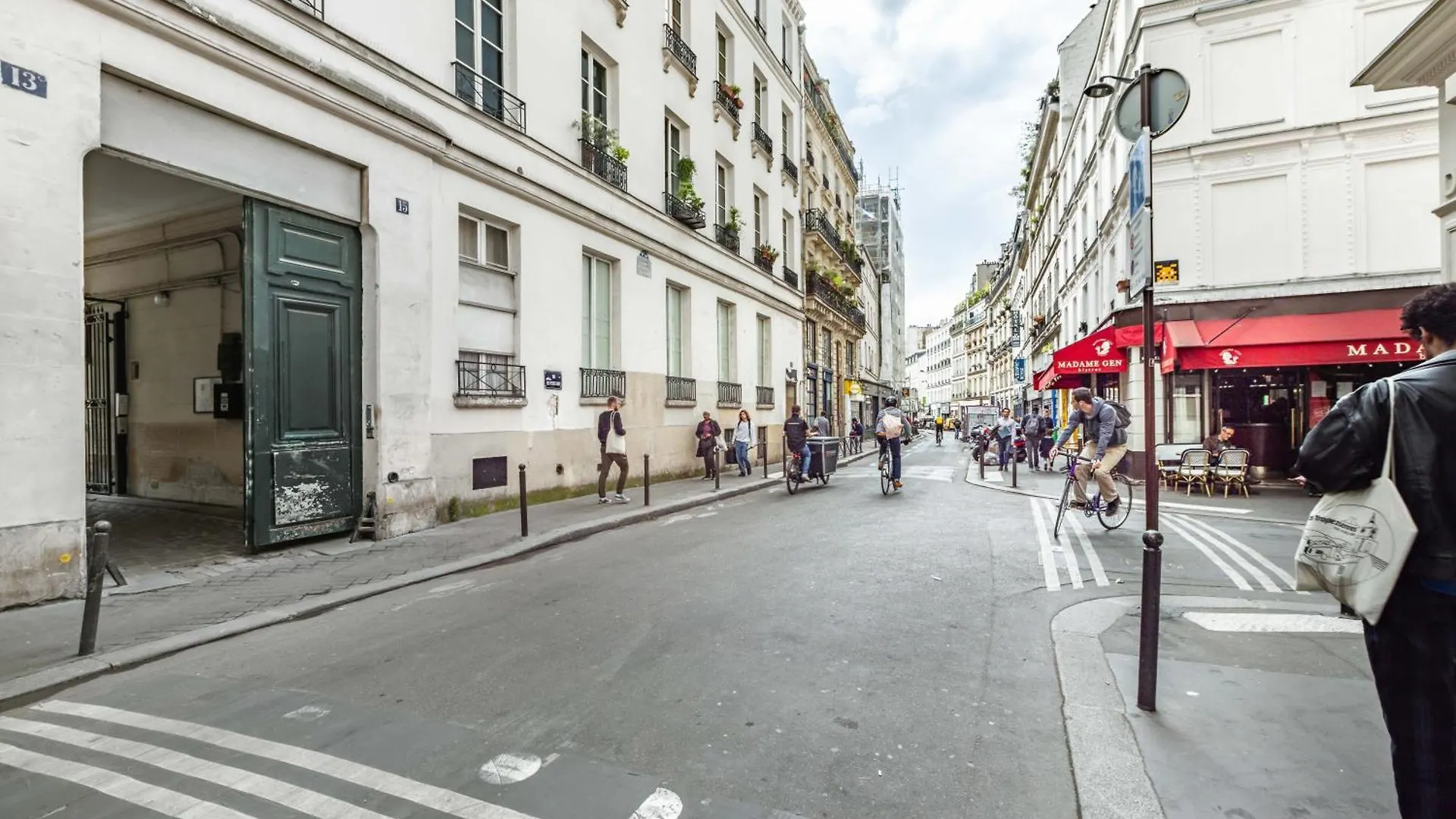 Most Charming Apartment Paris Center